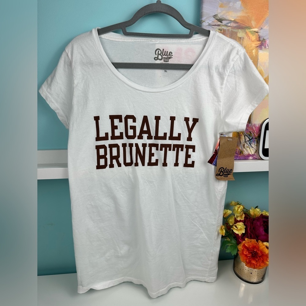 Leggaly Brunette T shirt by Blue 84, size XL, NWT